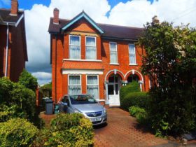 4 bedroom Semi-Detached for sale